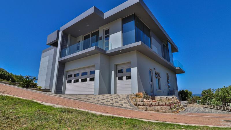 4 Bedroom Property for Sale in Pinnacle Point Golf Estate Western Cape